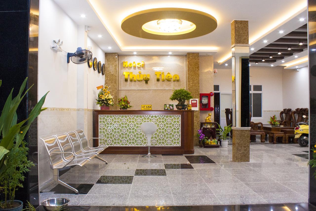 Thuy Tien Hotel Куинён Экстерьер фото