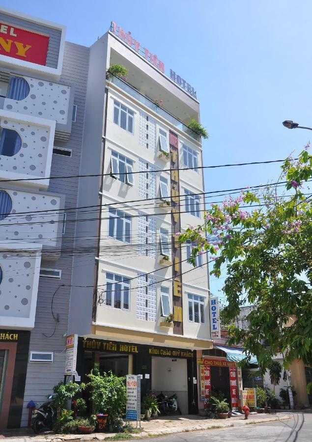 Thuy Tien Hotel Куинён Экстерьер фото